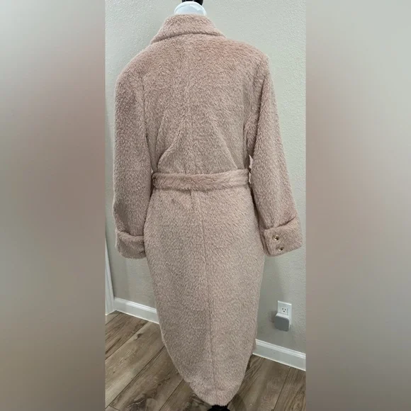🆕 FREE PEOPLE Cuff it Coat Pink Teddy Cozy Faux Fur Trench Coat Jacket - Picture 13 of 13